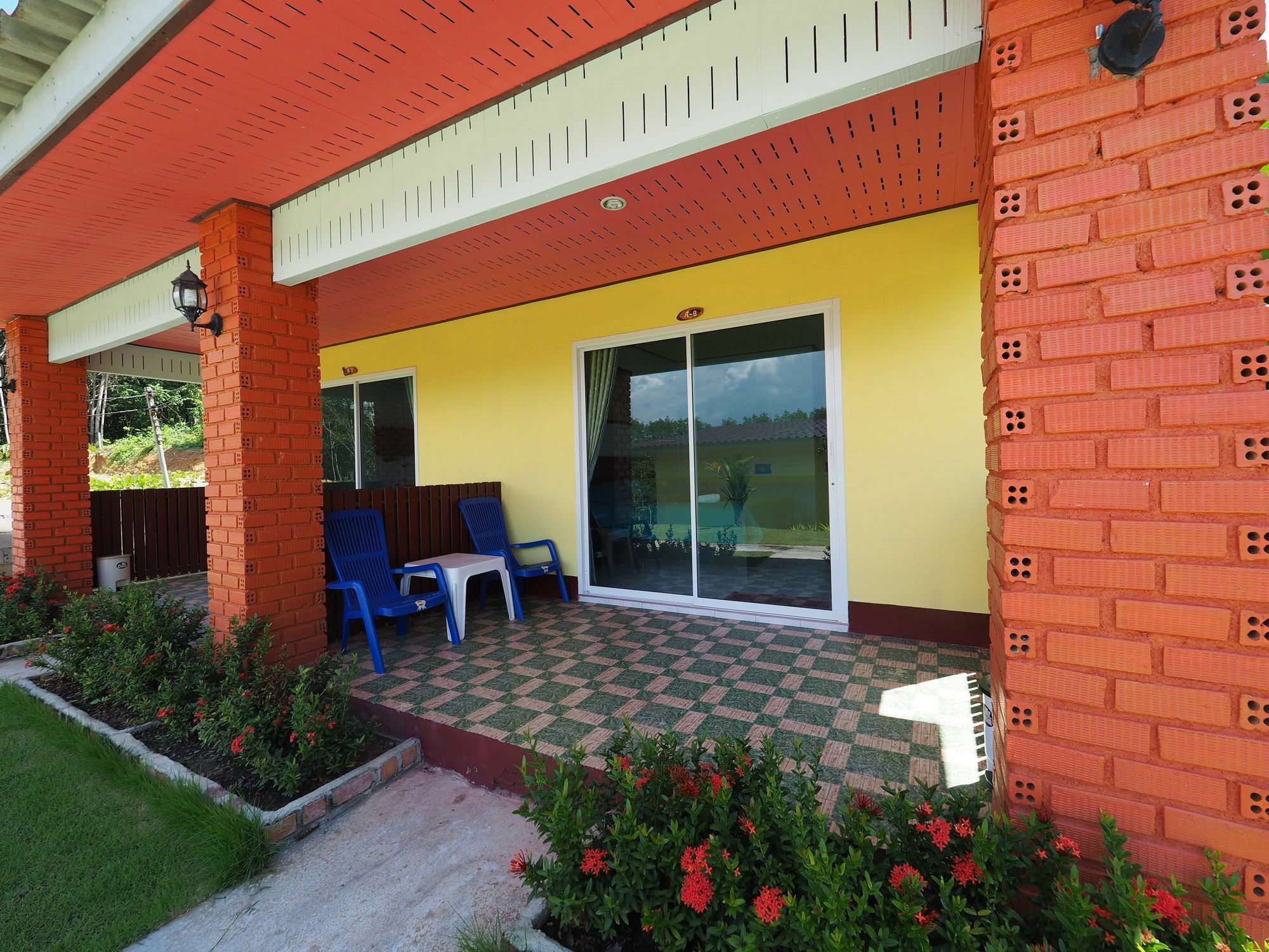 Отель Anyaman Lanta House Ко-Ланта Экстерьер фото